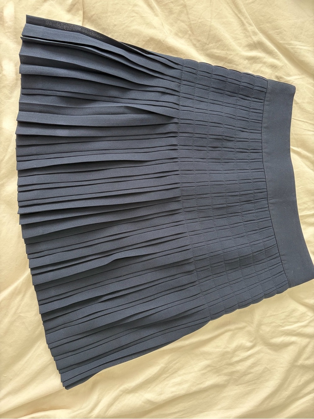 J Crew Pleated Mini Skirt in Navy - Picture 2 of 5